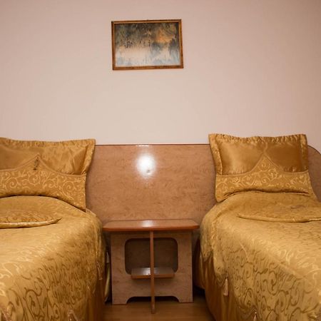 Bîrlad N&S Hotel Barlad المظهر الخارجي الصورة