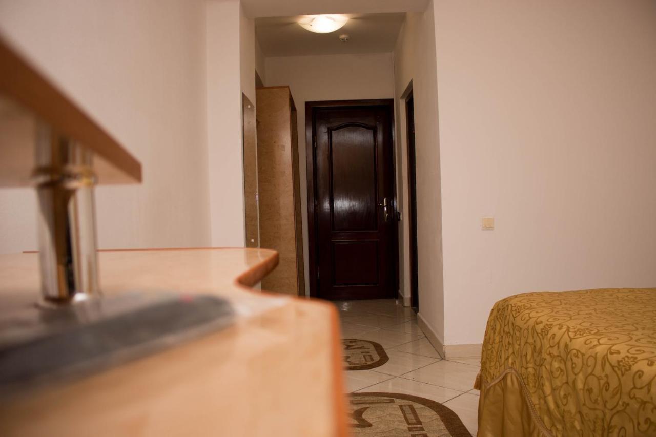 Bîrlad N&S Hotel Barlad المظهر الخارجي الصورة