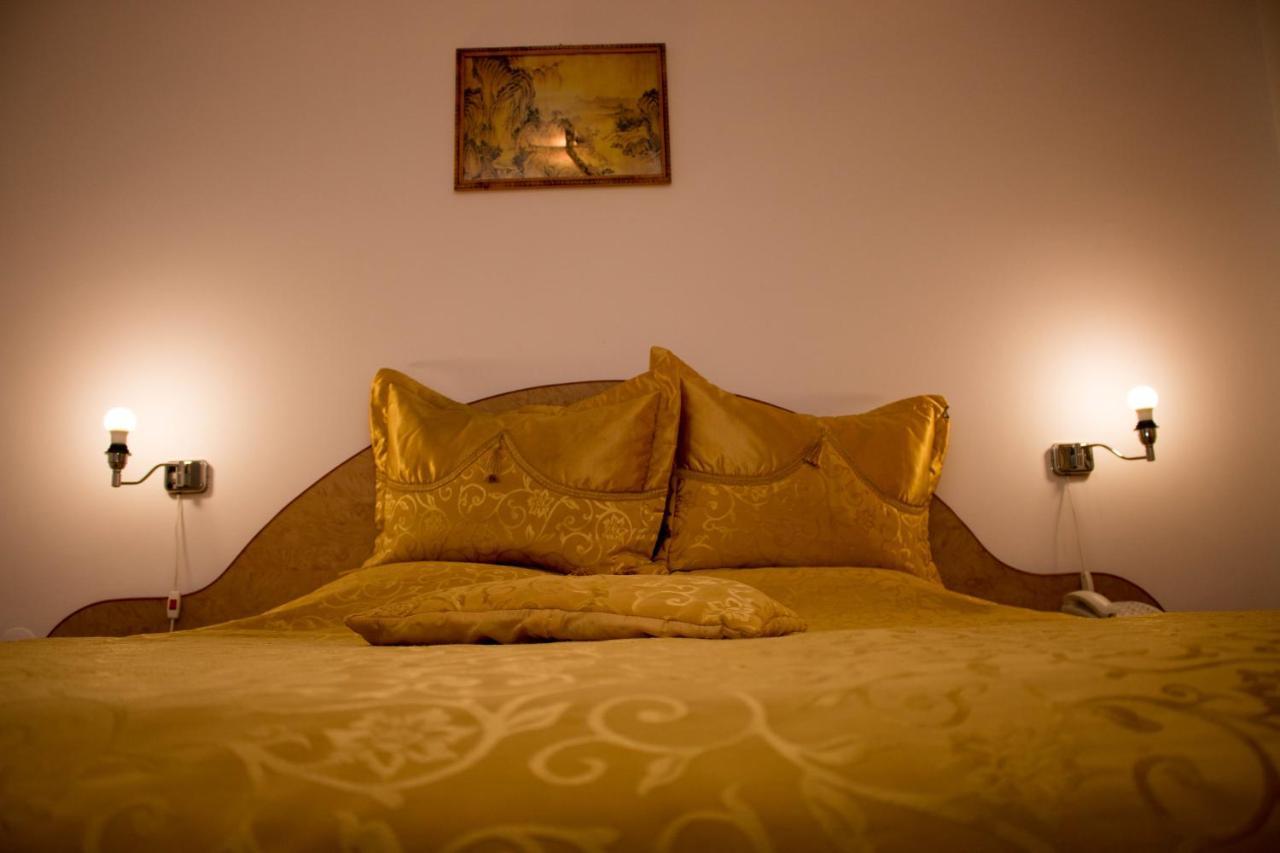 Bîrlad N&S Hotel Barlad المظهر الخارجي الصورة